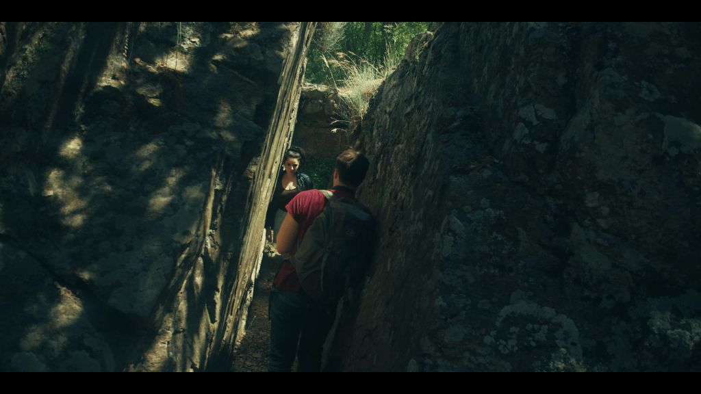 Still from the film Contigo showing a Palestinian woman in the Spanish sierra